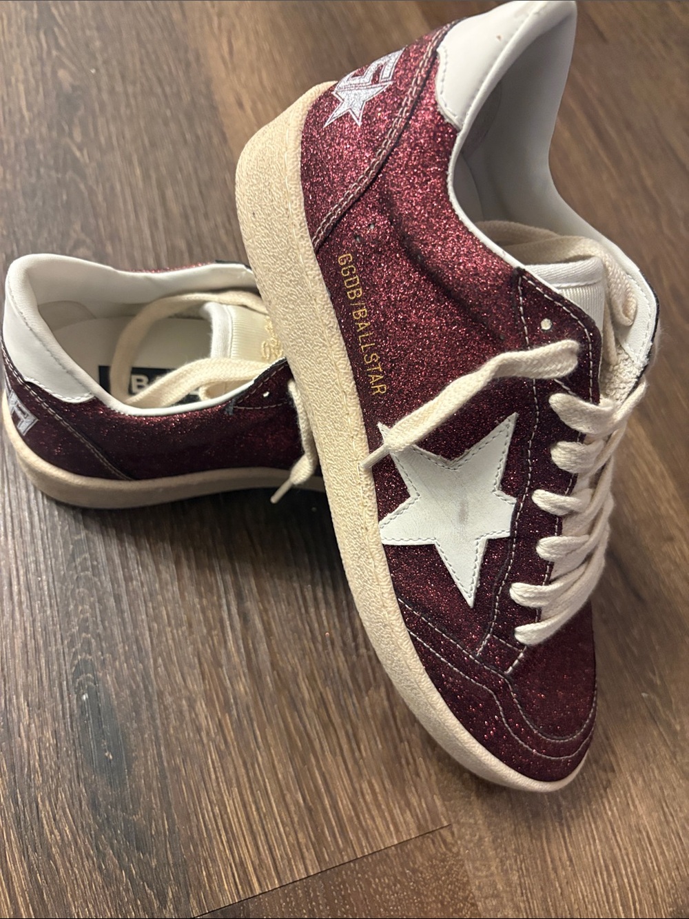 Golden Goose Glitter Low-Top Sneakers in Burgundy and White